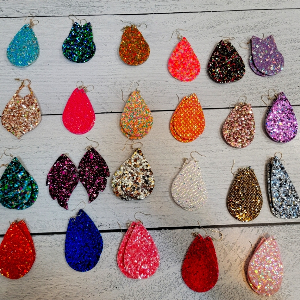Light Weight Glitter Earrings